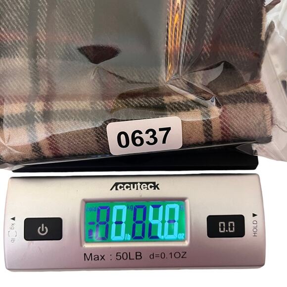 Cashmere Blend Plaid Fringed Scarf 66 X 12.5 Unisex Red Black White Fall Holiday - Picture 7 of 7